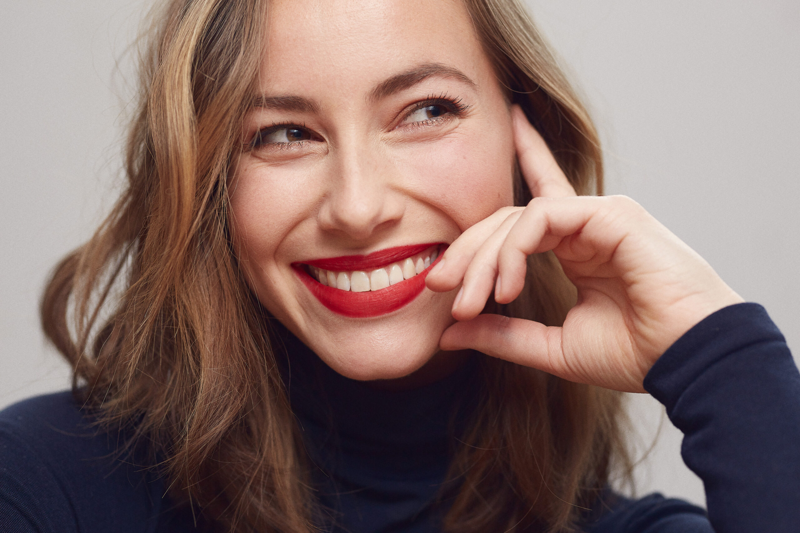 Woman smiling with healthy teeth after dental care at Loudoun Family & Cosmetic Dentistry in Leesburg, VA Woman smiling with healthy teeth after dental care at Loudoun Family & Cosmetic Dentistry in Leesburg, VA