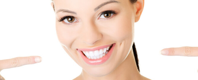 How Long Does Teeth Whitening Last? Expert Guide